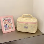 Wind Quilted Checkered Makeup Bag with Large Capacity