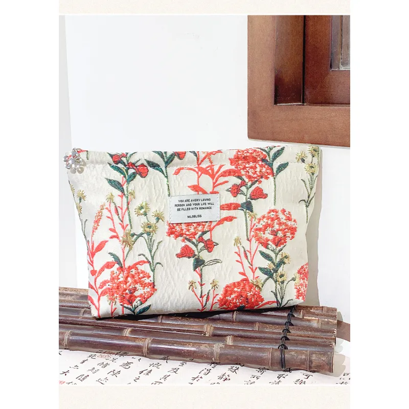 Dandelion relief makeup bag