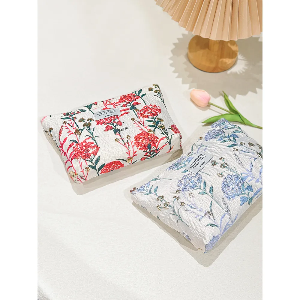 Dandelion relief makeup bag