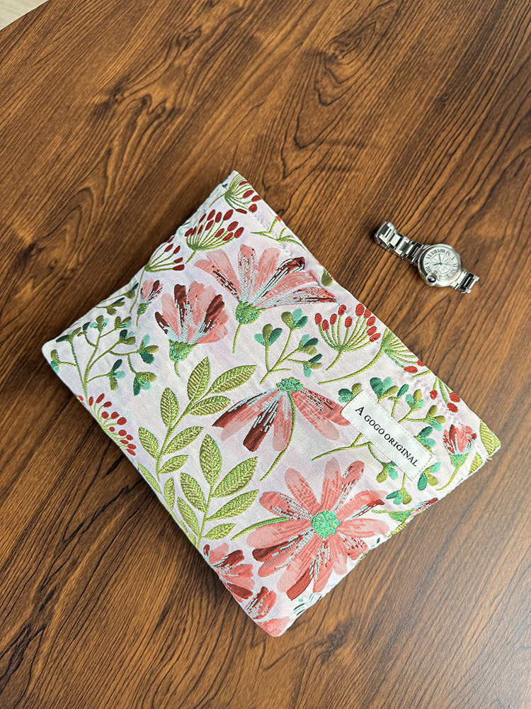 Fresh large capacity portable makeup bag