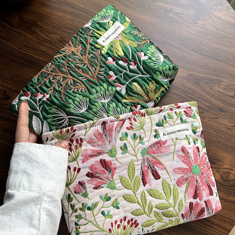 Fresh large capacity portable makeup bag