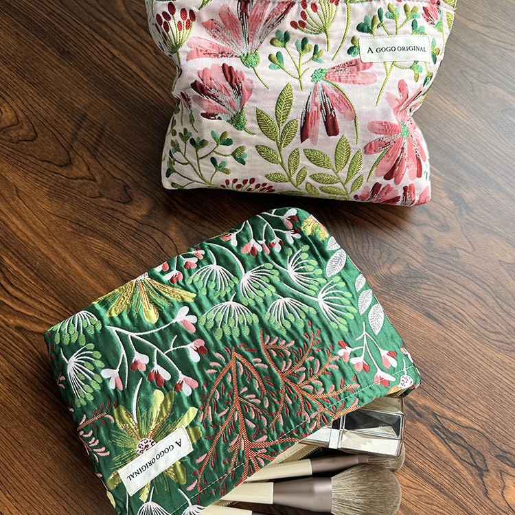 Fresh large capacity portable makeup bag