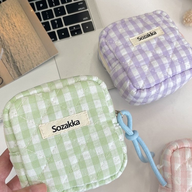 Quilted cotton grid storage hygiene bag mini makeup bag
