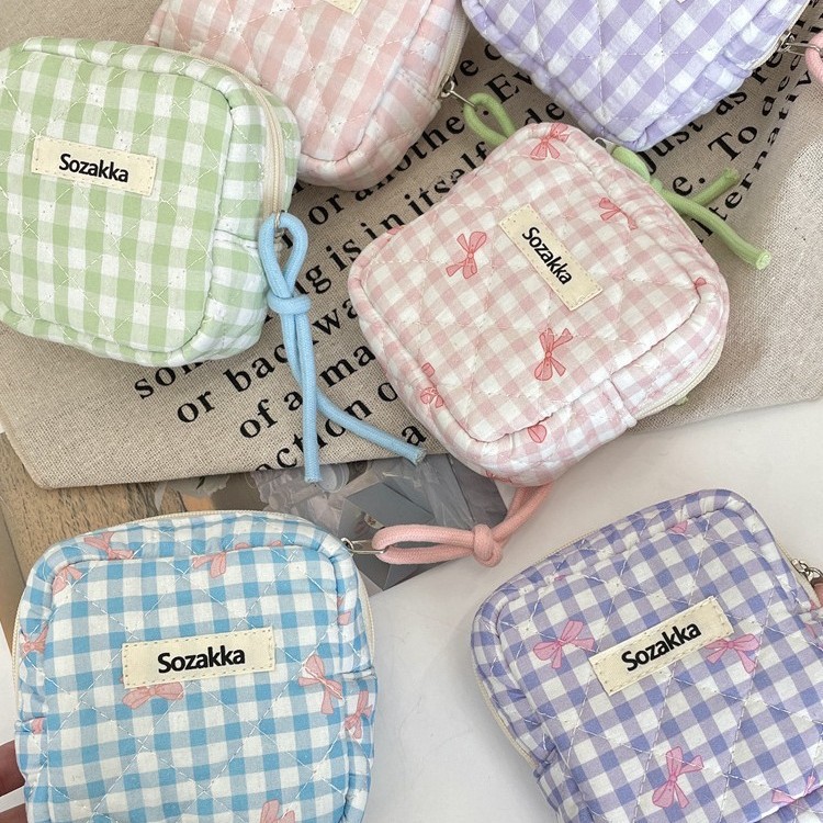Quilted cotton grid storage hygiene bag mini makeup bag