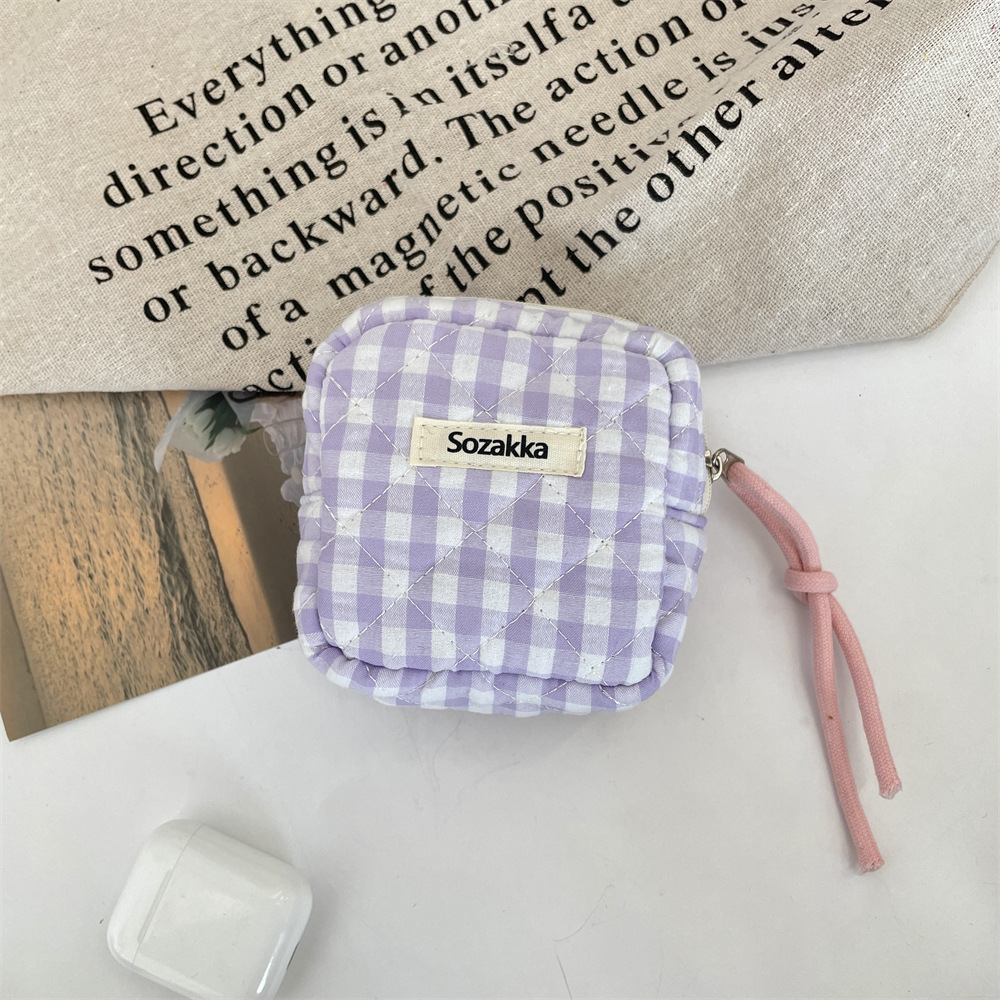Quilted cotton grid storage hygiene bag mini makeup bag