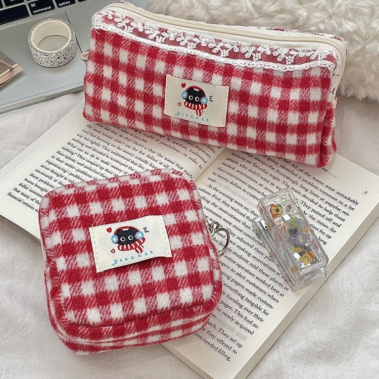 Woolen plaid storage makeup bag