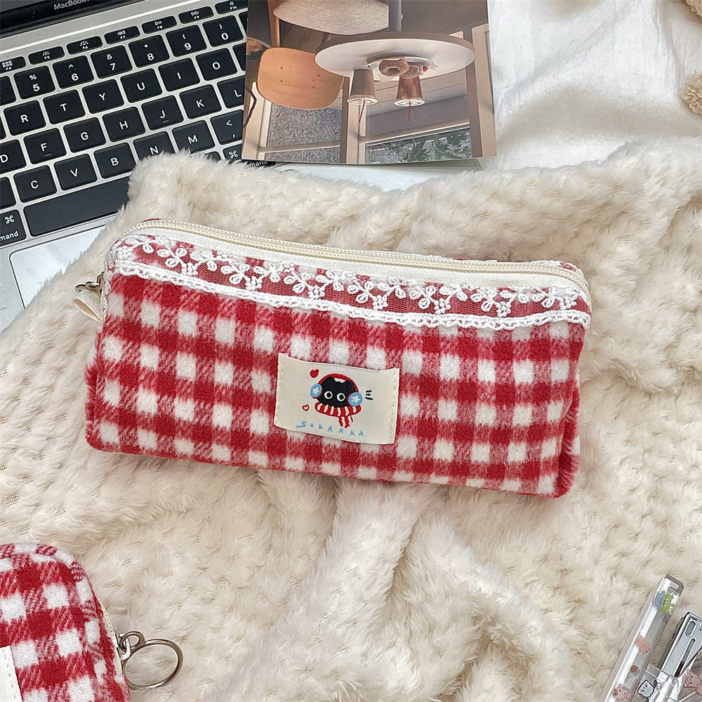 Woolen plaid storage makeup bag