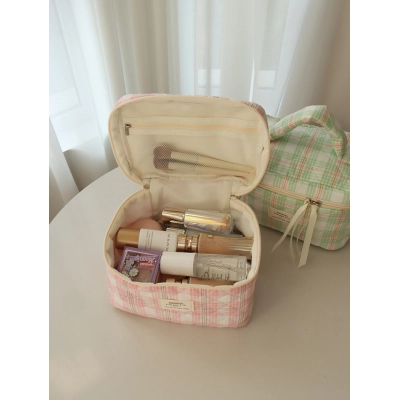 High appearance cute ribbon storage makeup bag 02