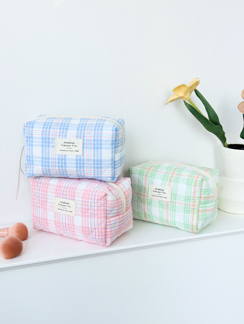 High appearance cute ribbon storage makeup bag