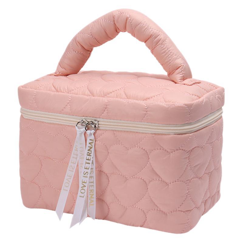 Quilted heart-shaped flower large capacity high-end makeup bag