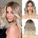 Short curly wig with bangs, loose curly hair
