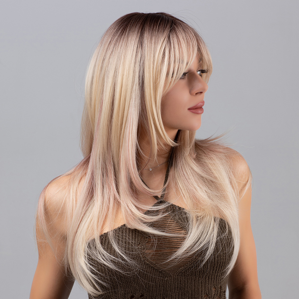 Wig fashionable blonde wavy curls