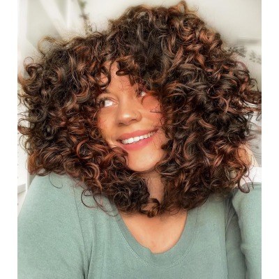 Wig full head naturally fluffy with loose bangs 02