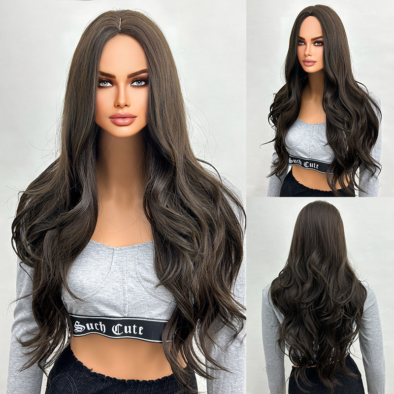 Full head hairstyle, long rolled layered wig with bangs