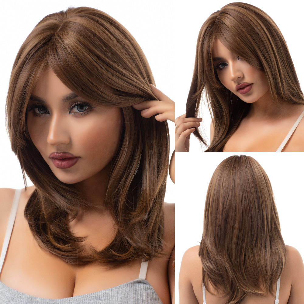 Layered wig with various short hair, collarbone, straight hair
