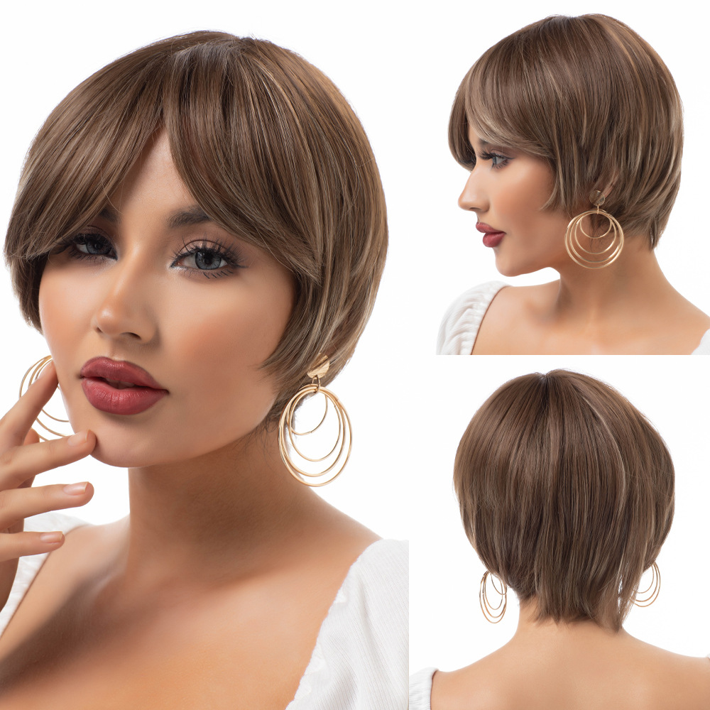 Layered wig with various short hair, collarbone, straight hair