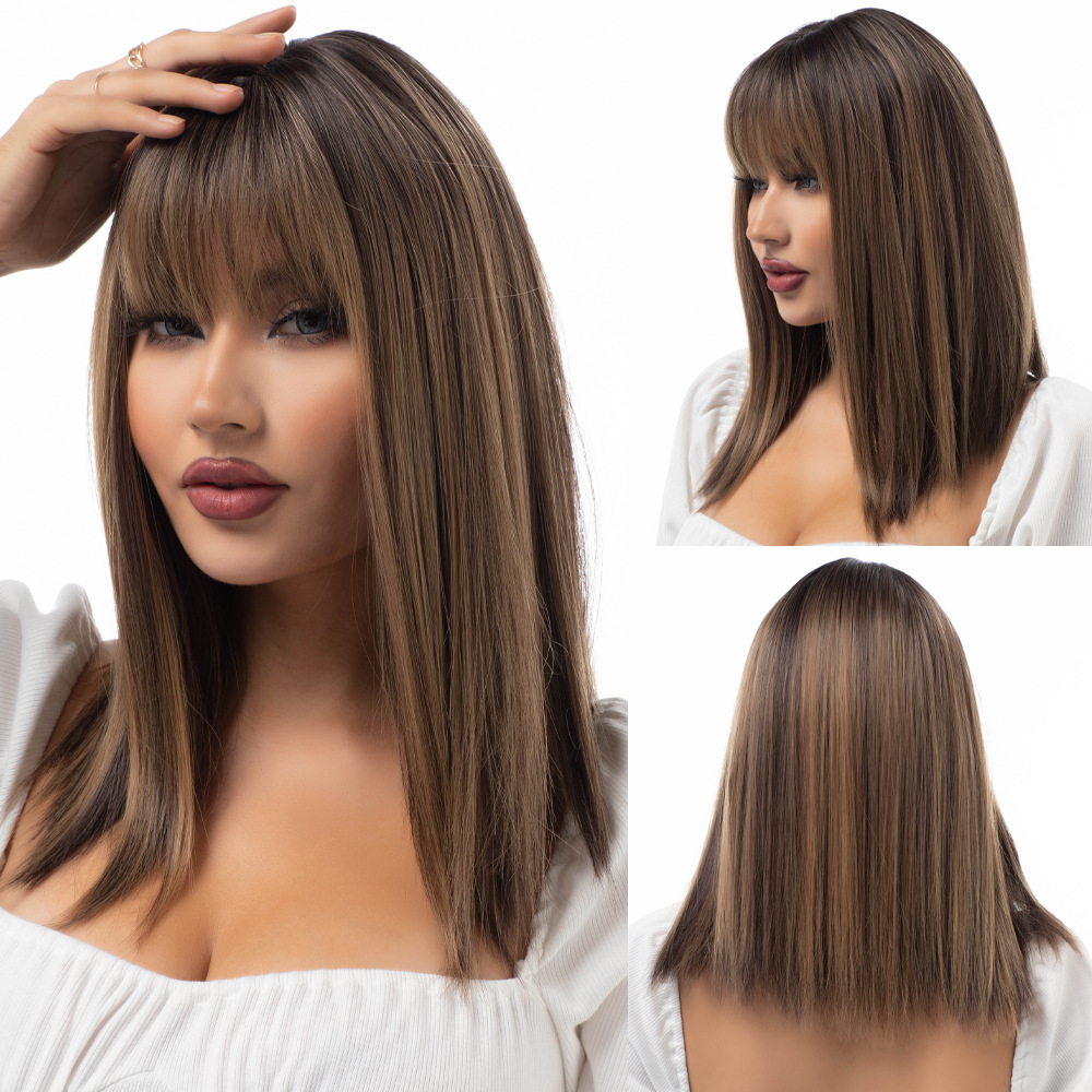 Layered wig with various short hair, collarbone, straight hair