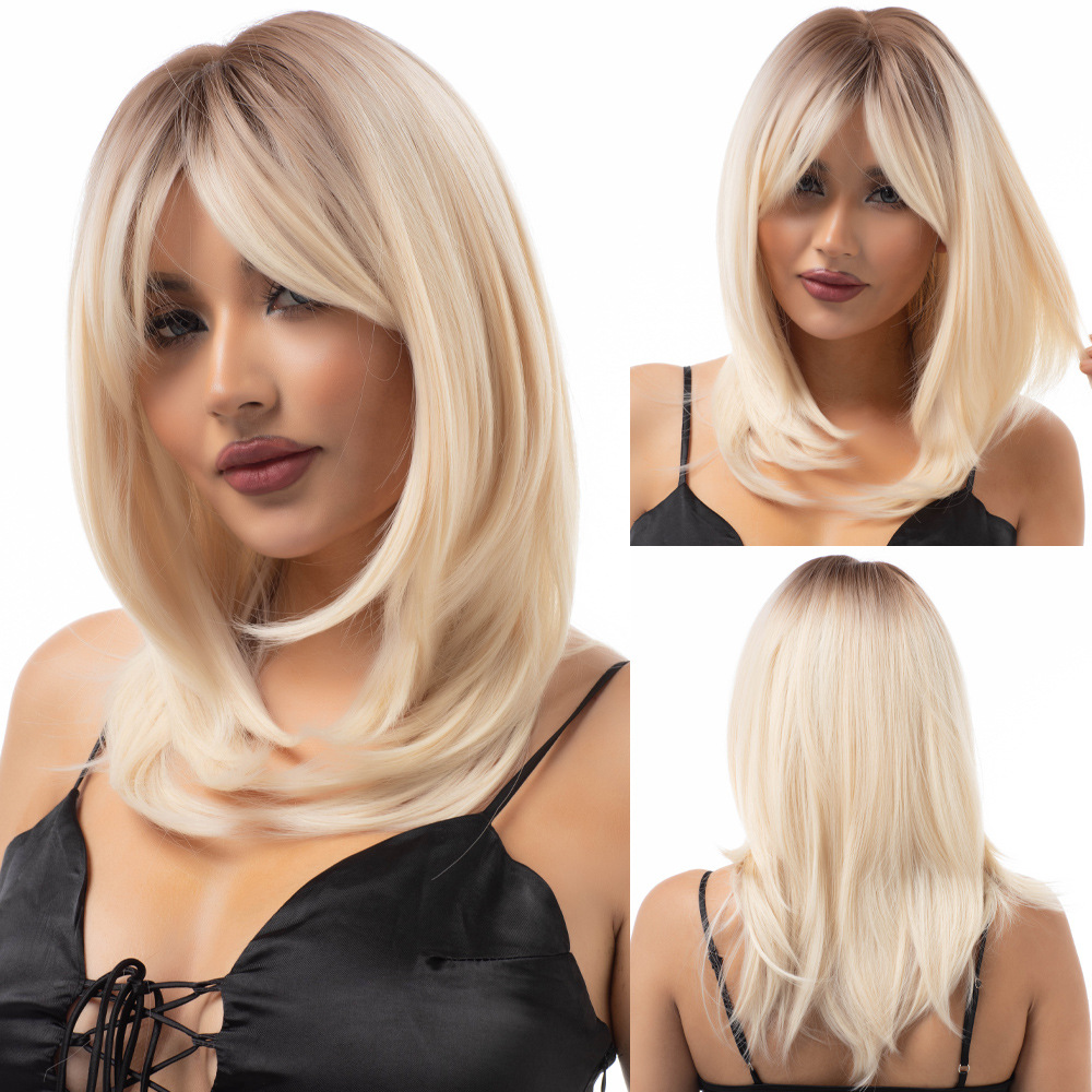 Layered wig with various short hair, collarbone, straight hair