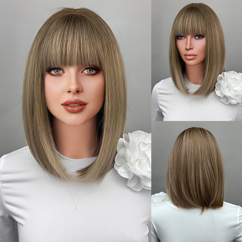 Short wig with two tone splicing, comfortable & versatile