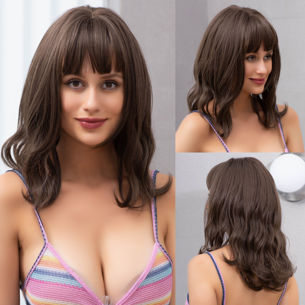 Short wave gradient golden wig with bangs