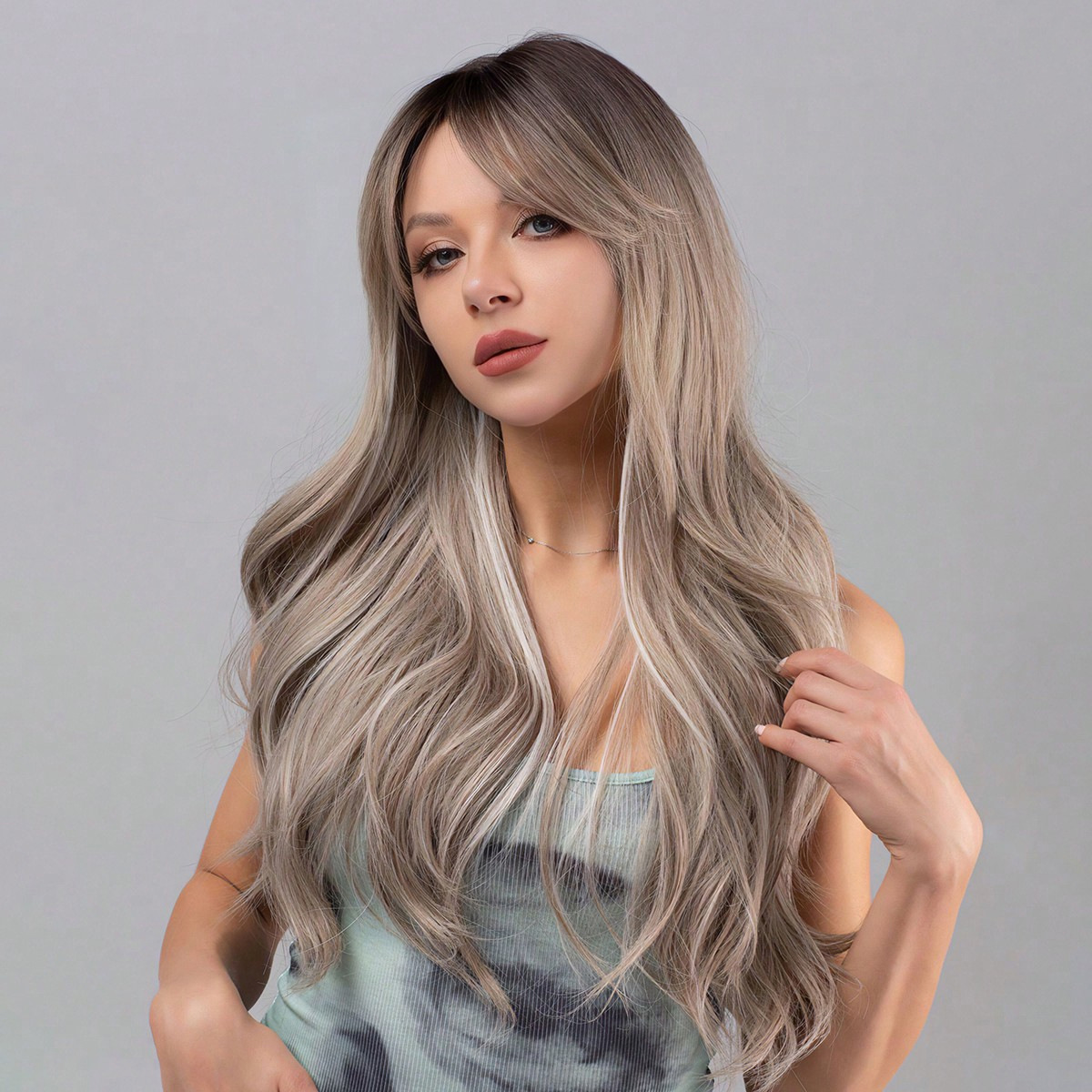 Wig with natural fluffy waves