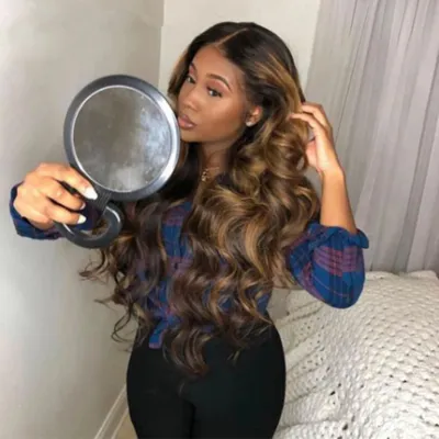 Medium dyed gradient gold long curly hair wig 02