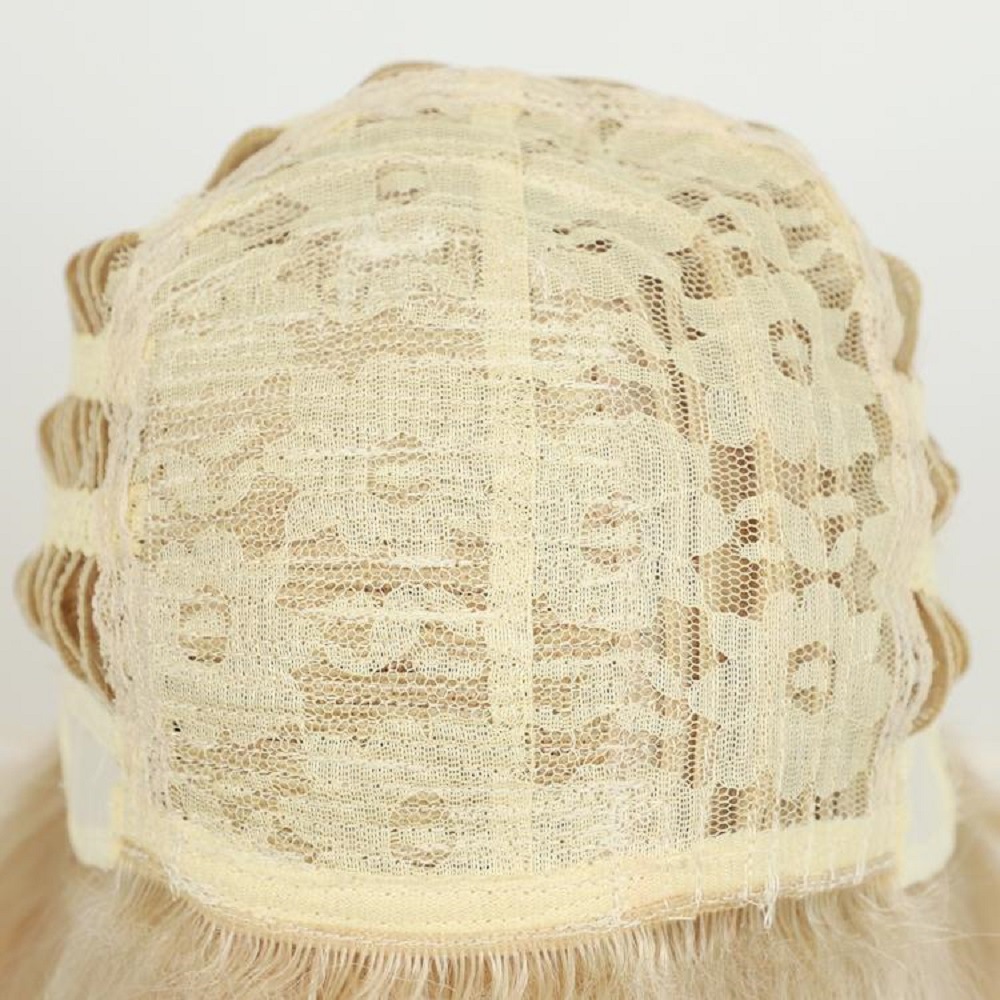 Female wig with slanted bangs, short straight hair, wavy head