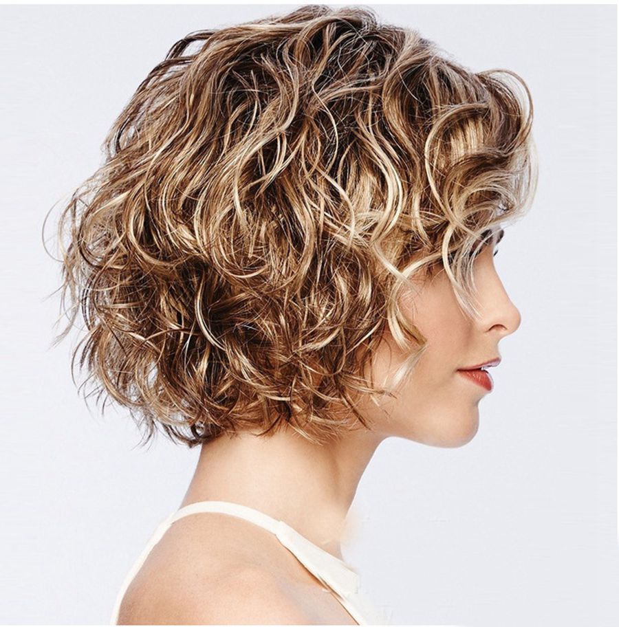 Female wig with slanted bangs and short curly hair