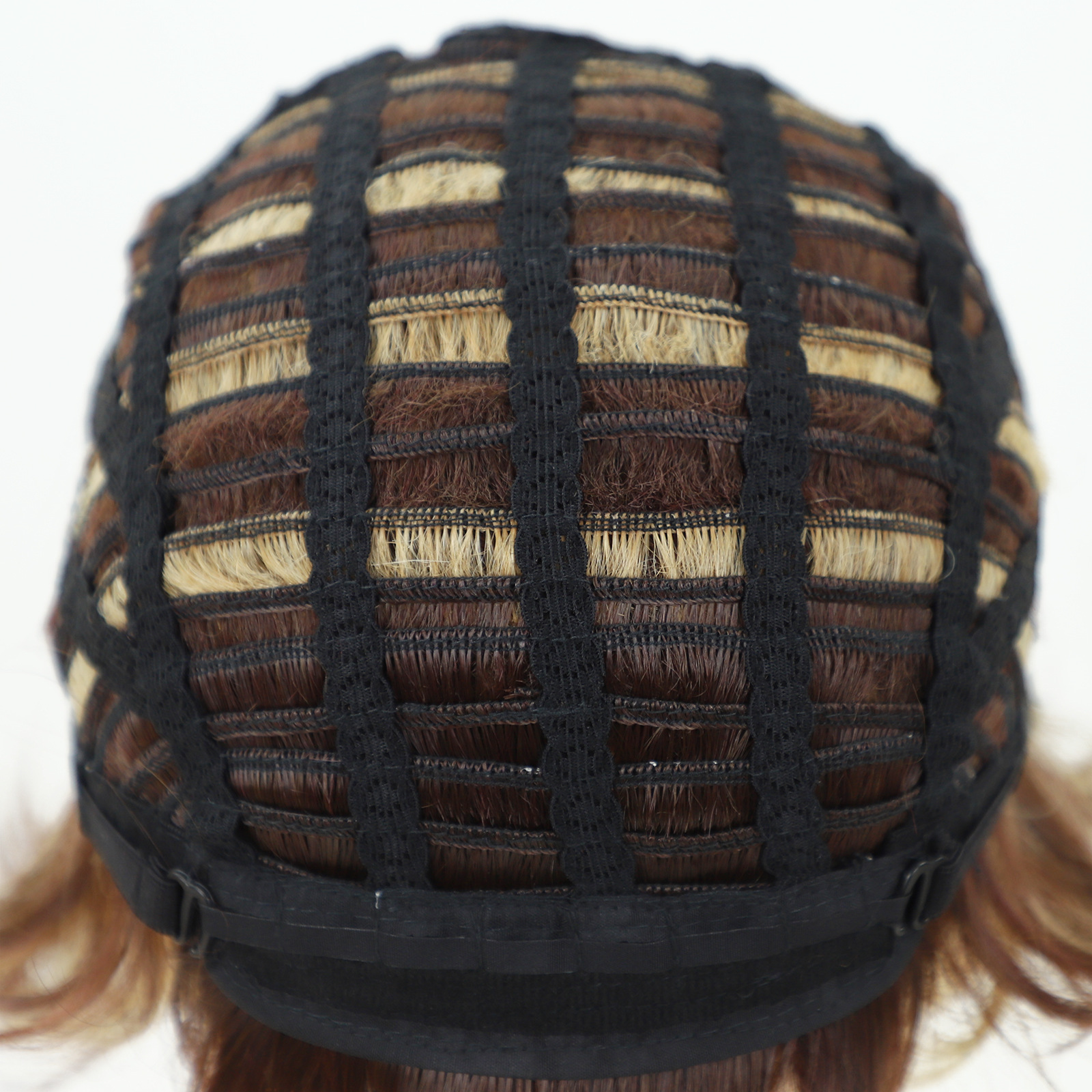 Ladies' fashionable fluffy short hair