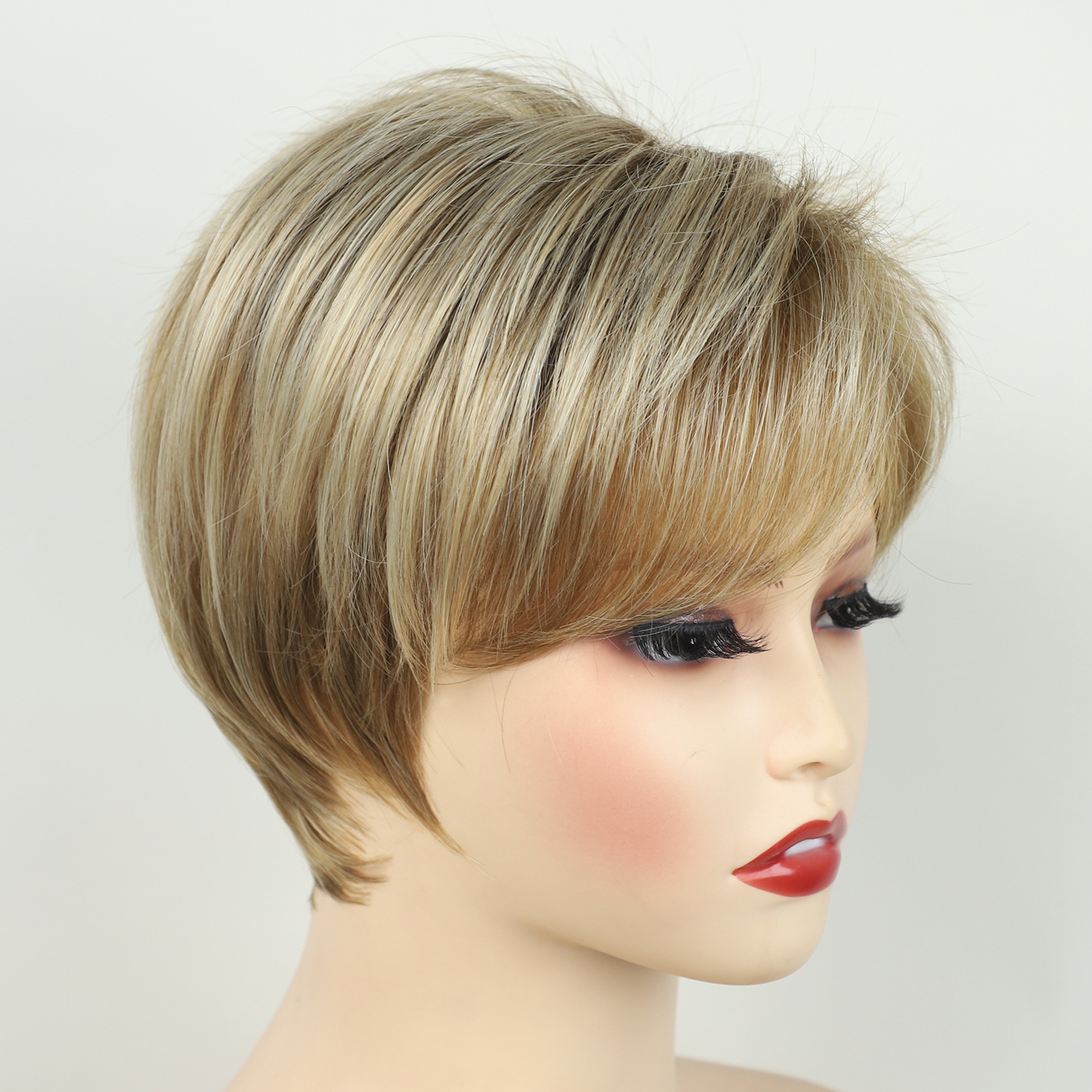 Ladies' fashionable golden slanted bangs short straight wig