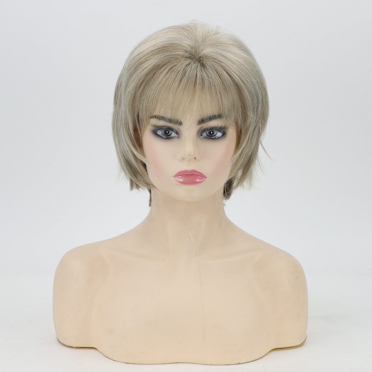 Ladies' fashionable wig, comfortable and versatile