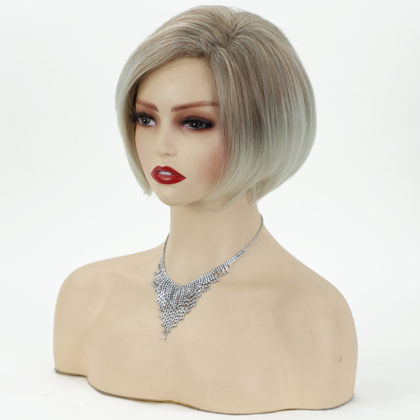 Wig bob with short and straight ends