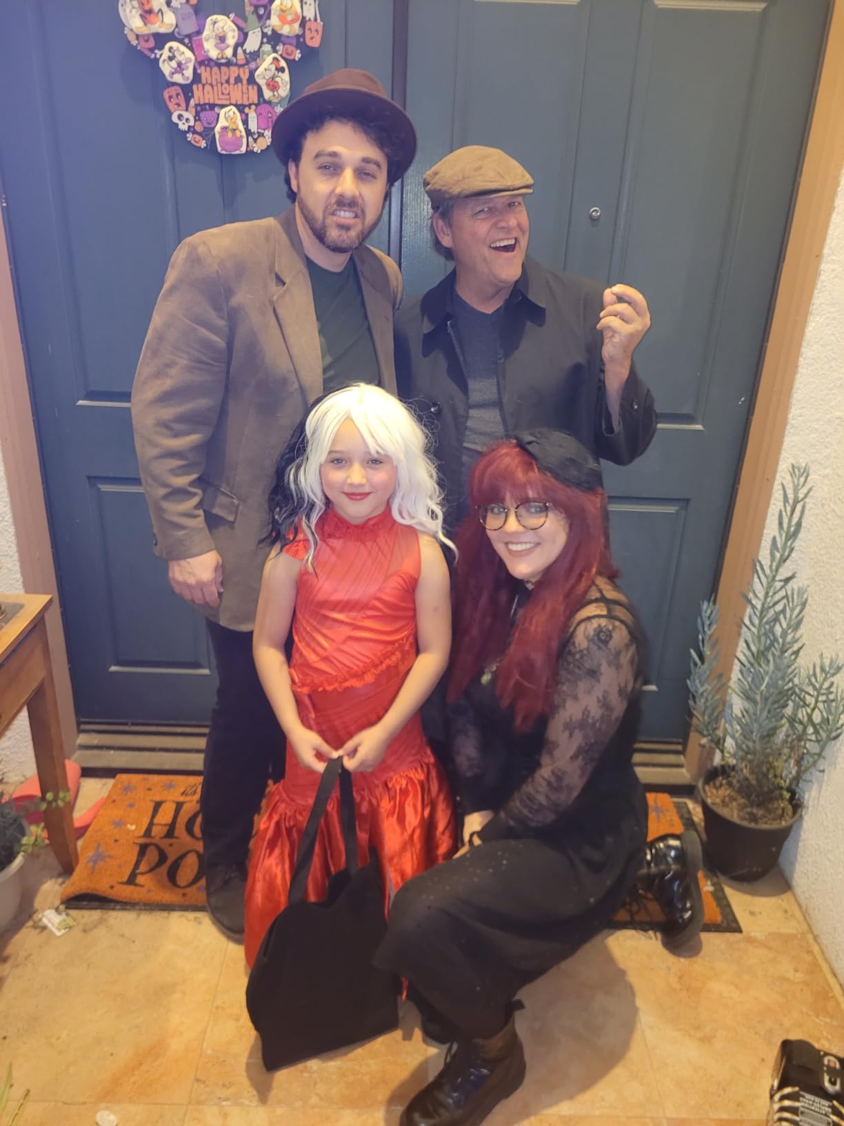 Black and white dual tone short hair wig review Placeholder