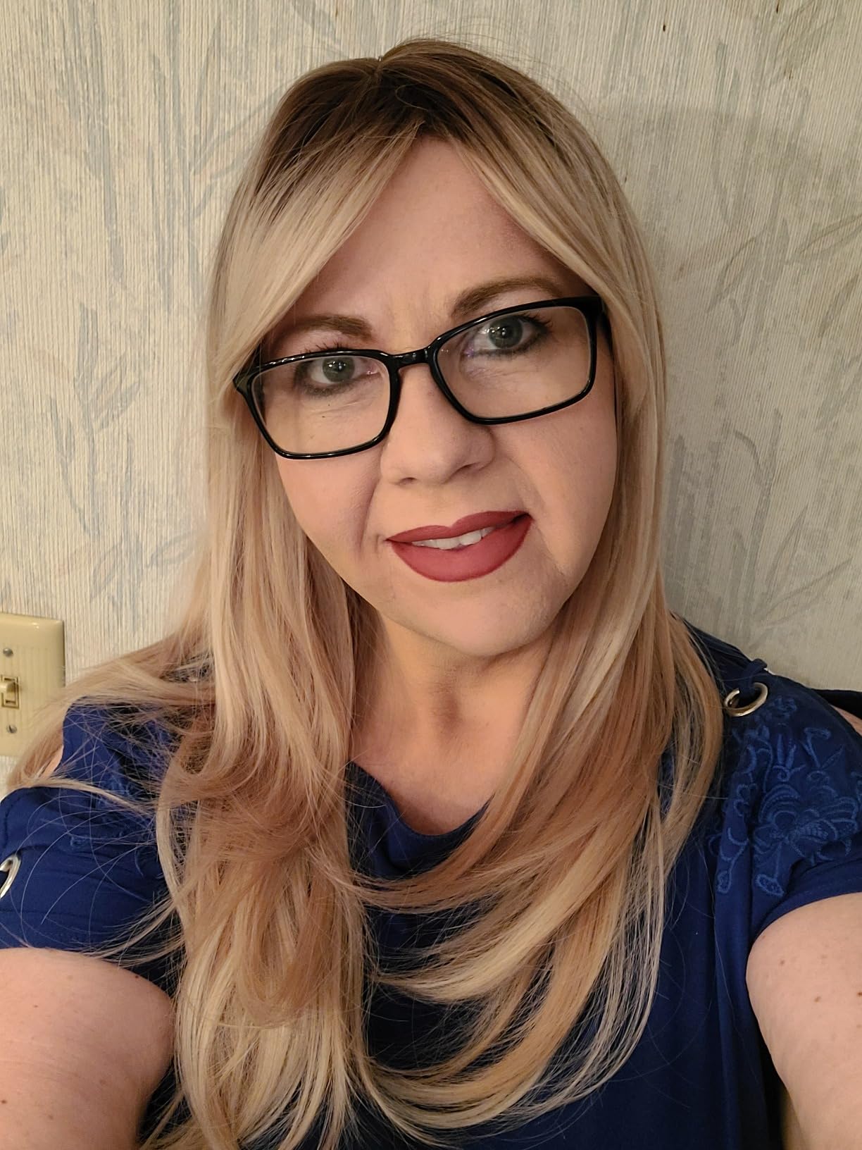 Wig full head blonde hair gradient curly layered short hair review Jen 02