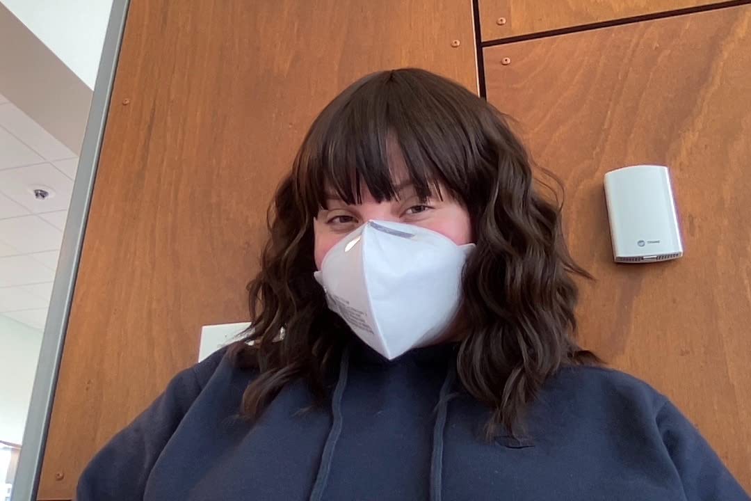 Bangs, wigs, curly hair, water ripples, fluffy review William Duncan