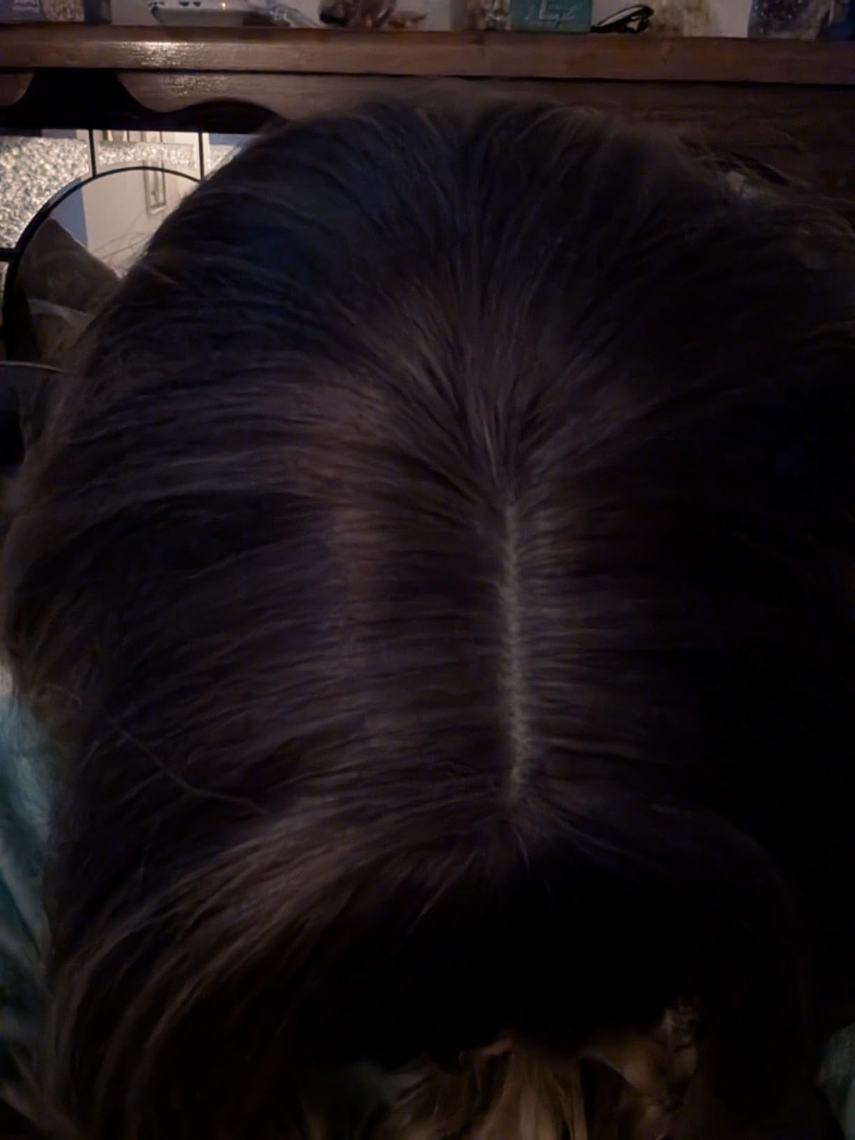 Gradual mid split, medium long hair, long waves review Amber Lawrence 01