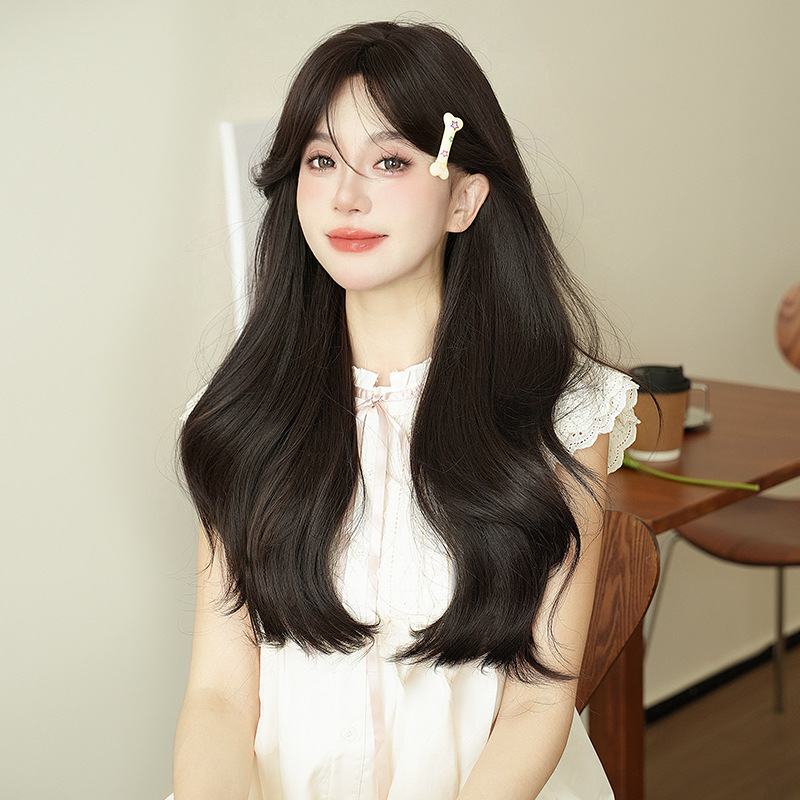 Korean style atmosphere with long curly hair,wig