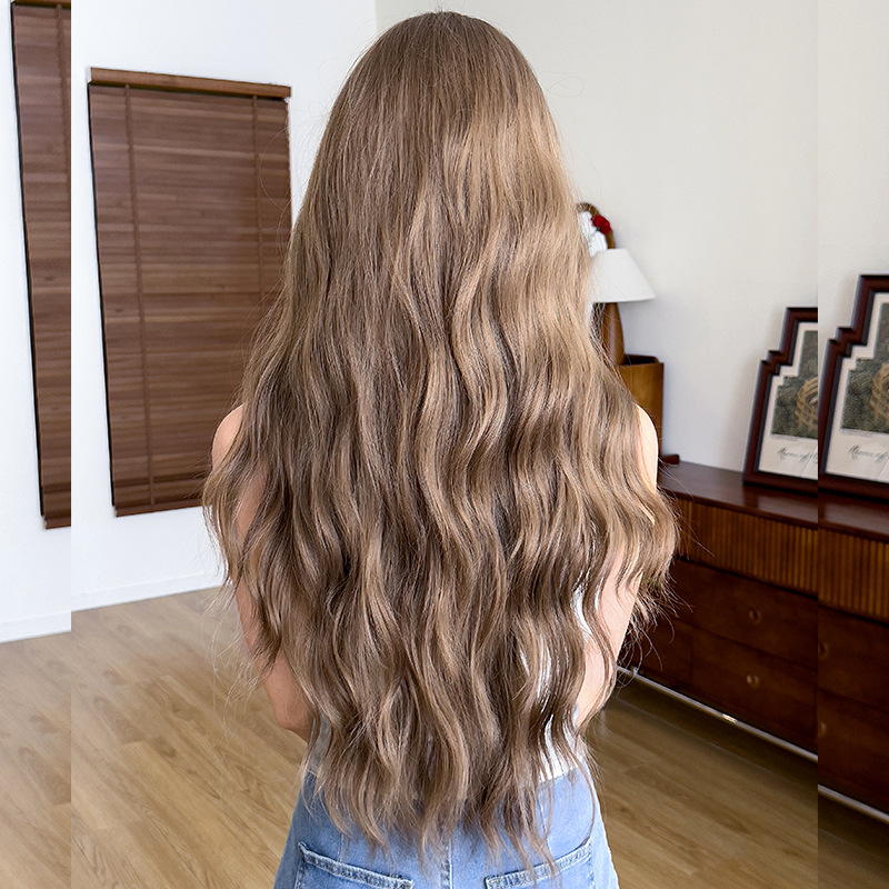 Temperament is divided into long curly hair,wig