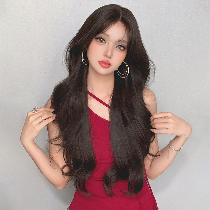 Women's natural wig with large waves and glossy finish,wig