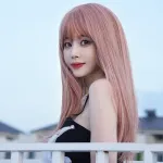 Sweetheart girl with long straight hair,wig