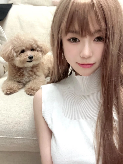 Black long straight hair with natural air bangs,wig review Emily Davis