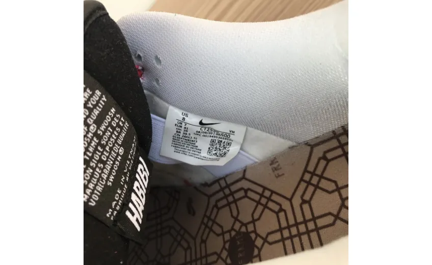 Reps StockX Shoes Frame Skate x Nike SB Dunk Low “Habibi Red White CT2550-600??