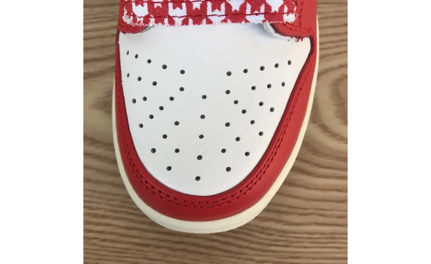 Reps StockX Shoes Frame Skate x Nike SB Dunk Low “Habibi Red White CT2550-600??
