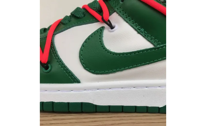 Reps StockX Shoes OFF-WHITE x Nike Dunk SB Low Pine Green CT0856-100??