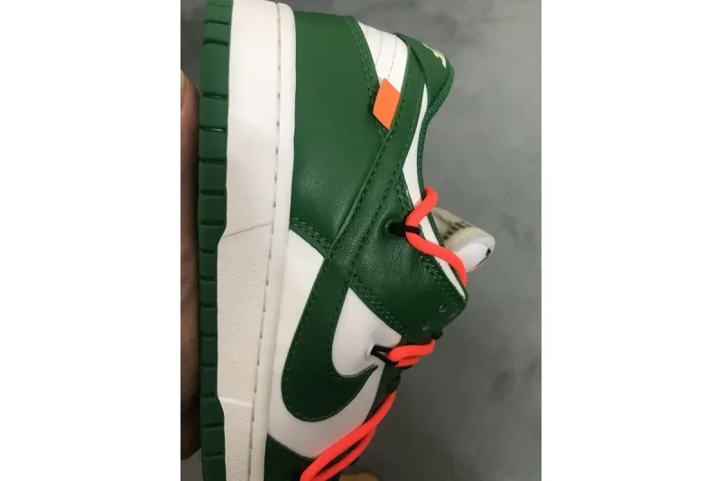 Reps StockX Shoes OFF-WHITE x Nike Dunk SB Low Pine Green CT0856-100??