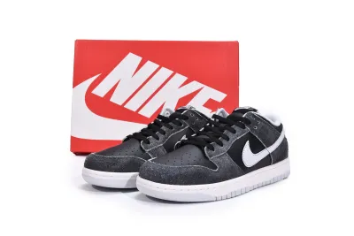  Nike Dunk Low Retro PRM Zebra DH7913-001 02
