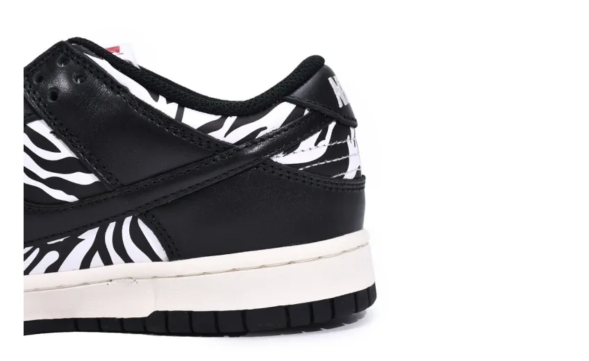Reps StockX Shoes Quartersnacks x Nike SB Dunk Low Zebra DM3510-001??