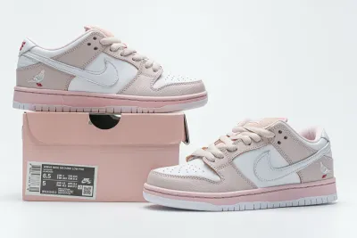  Womens Nike SB Dunk Low PRO OG QS Pink Pigeon BV1310-012 02