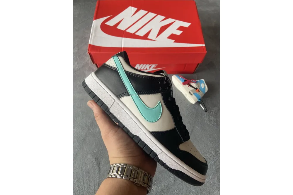 Reps StockX Shoes Nike Dunk SB Low Tiffany Black CW1590-003??