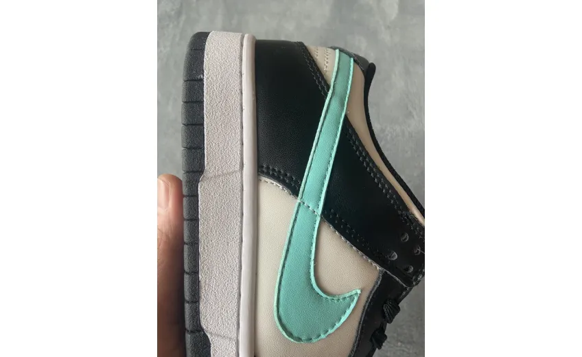 Reps StockX Shoes Nike Dunk SB Low Tiffany Black CW1590-003??